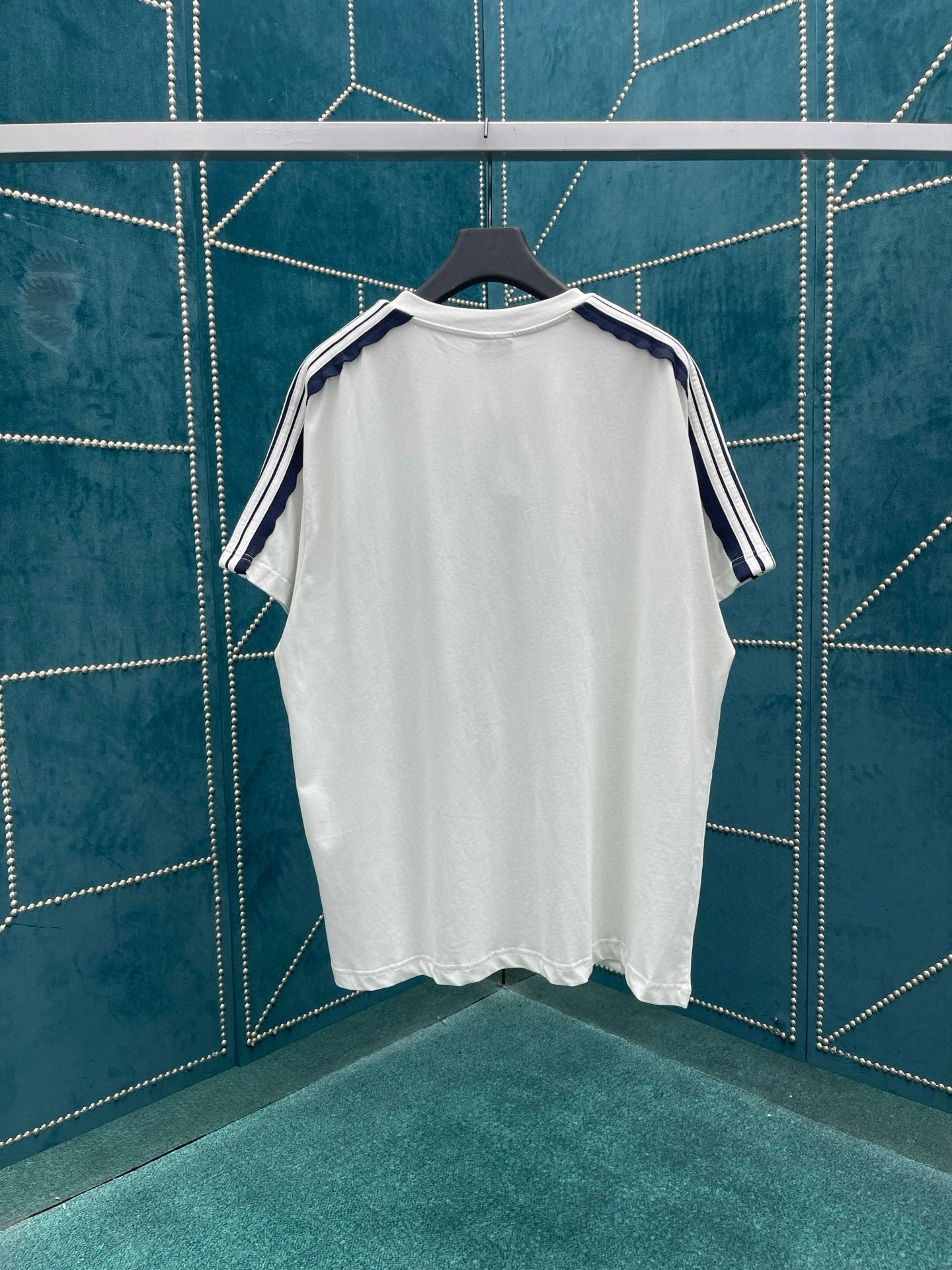 wg.luxury-- 218593i16 oversized 2colour item:E-F409E1538-2